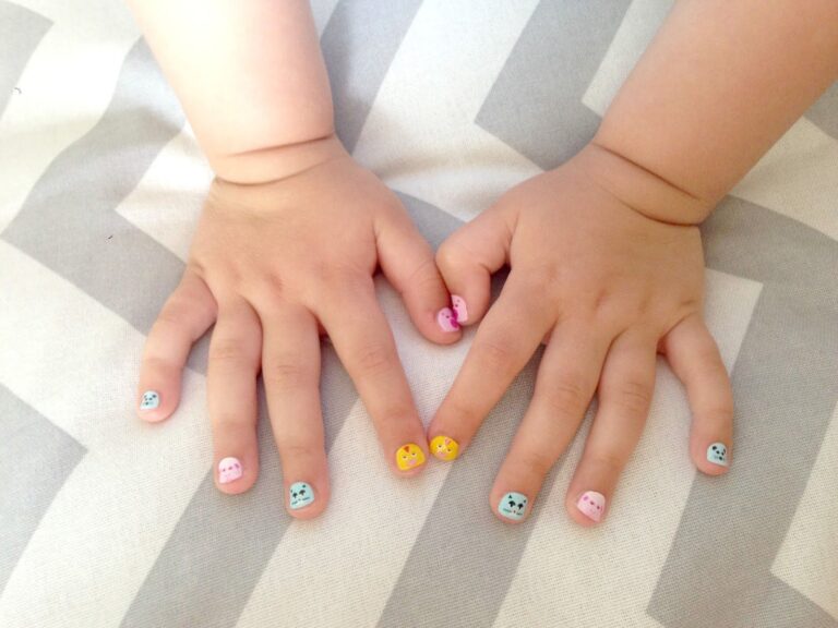 kids nail services